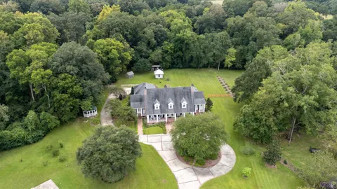 $1,549,500 | 5376 Live Oak Drive, St. Francisville, LA 70775