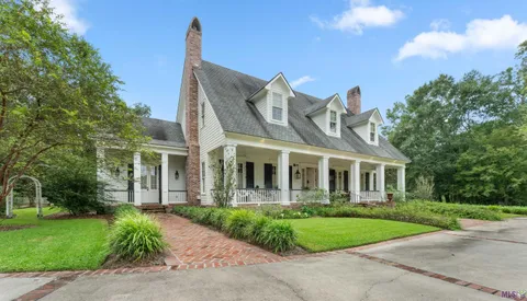 $1,549,500 | 5376 Live Oak Drive, St. Francisville, LA 70775