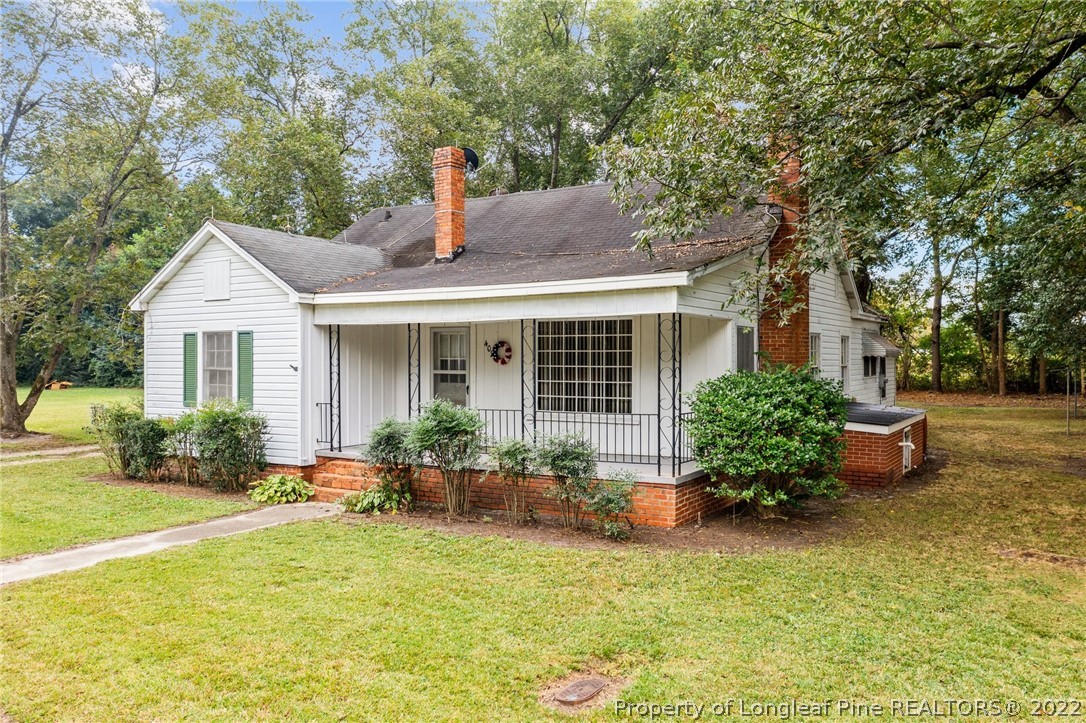 402 Bunnlevel Erwin Road Bunnlevel, NC 28323 - Photo 1 of 21 Gallery Image 1