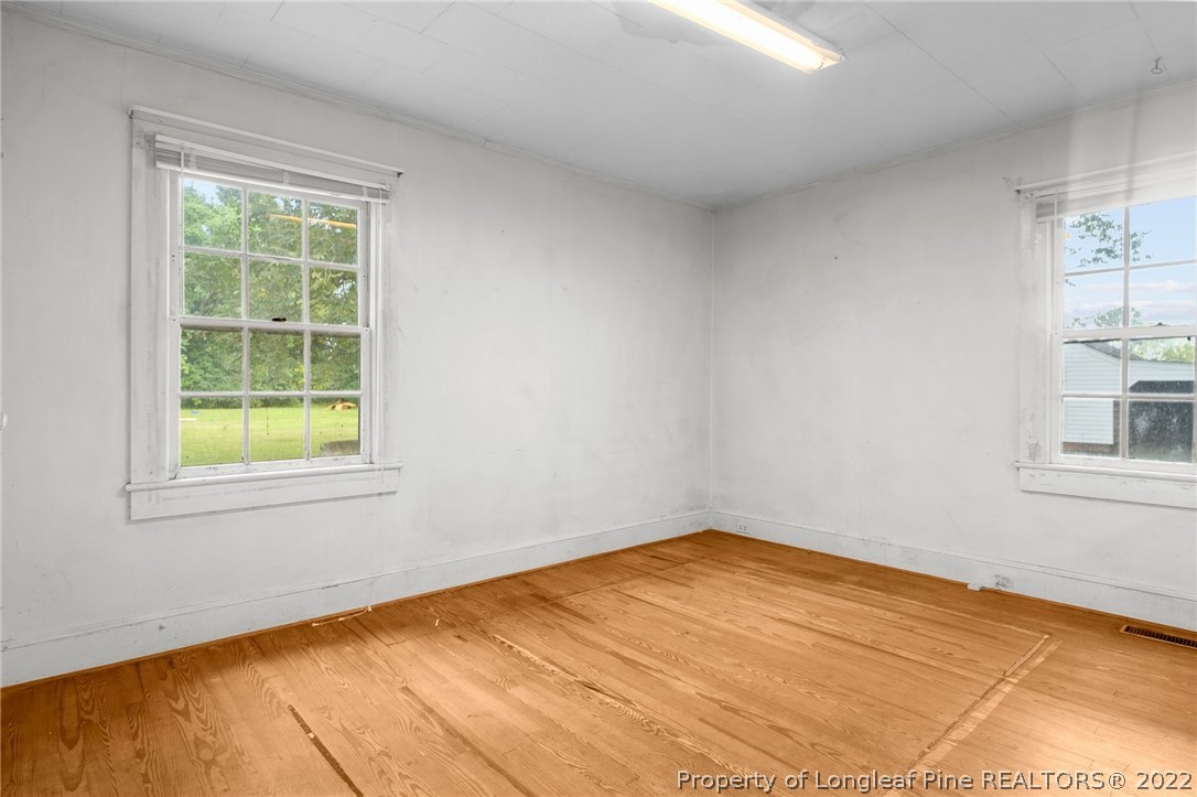 402 Bunnlevel Erwin Road Bunnlevel, NC 28323 - Photo 15 of 21 Gallery Image 15
