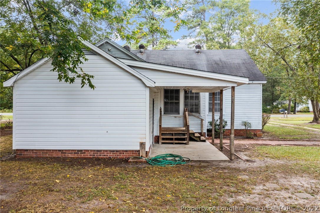 402 Bunnlevel Erwin Road Bunnlevel, NC 28323 - Photo 5 of 21 Gallery Image 5