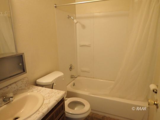 501 East Ridgecrest Boulevard Ridgecrest, CA 93555 - Photo 5 of 11