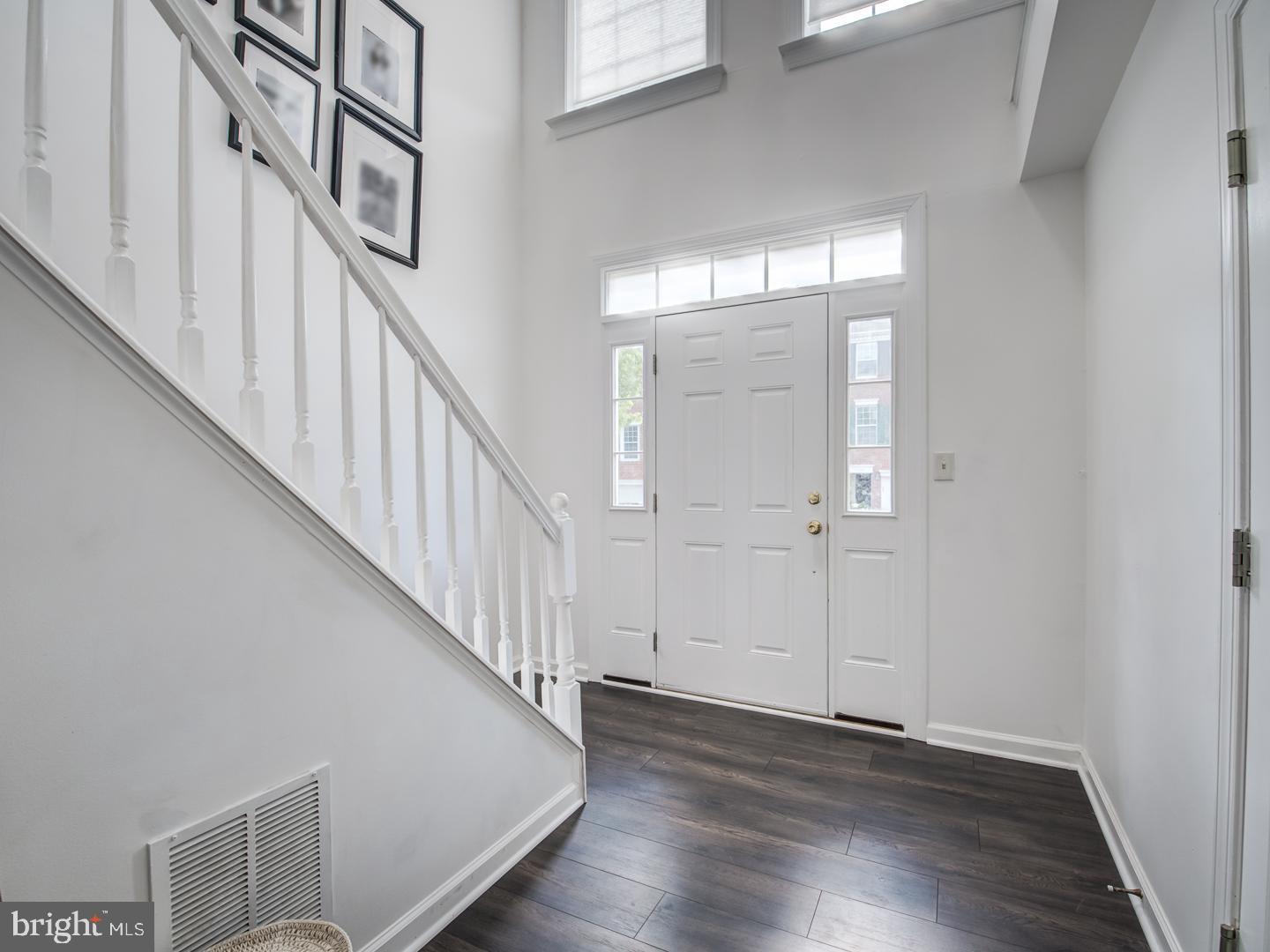15683 Avocet Loop Woodbridge, VA 22191 - Photo 6 of 59