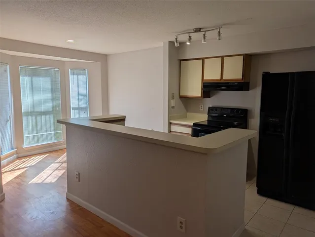 $1,700 | 977 Riverside Drive, Unit 226, Coral Springs, FL 33071