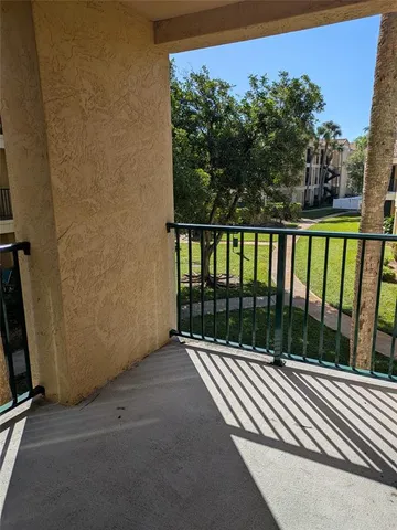 $1,700 | 977 Riverside Drive, Unit 226, Coral Springs, FL 33071