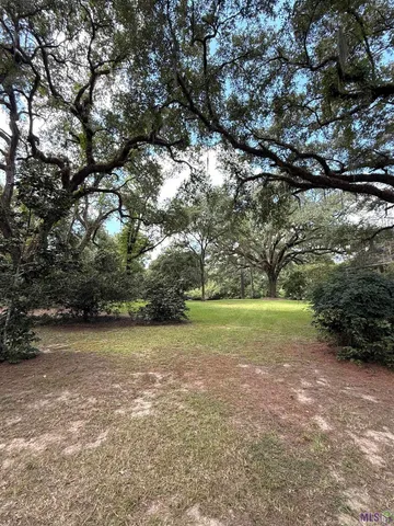 $575,000 | 7735 A Old Tunica Road, St. Francisville, LA 70775