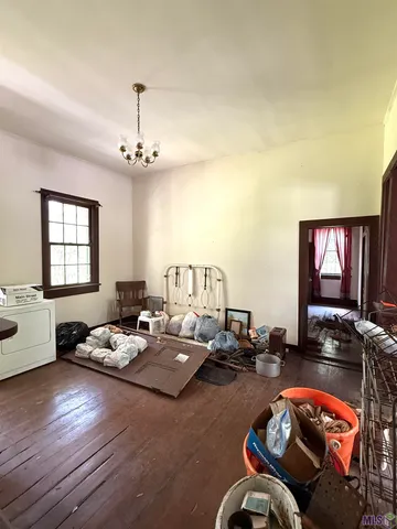 $575,000 | 7735 A Old Tunica Road, St. Francisville, LA 70775