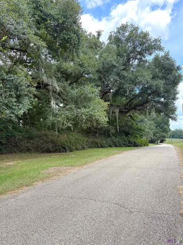 $575,000 | 7735 A Old Tunica Road, St. Francisville, LA 70775