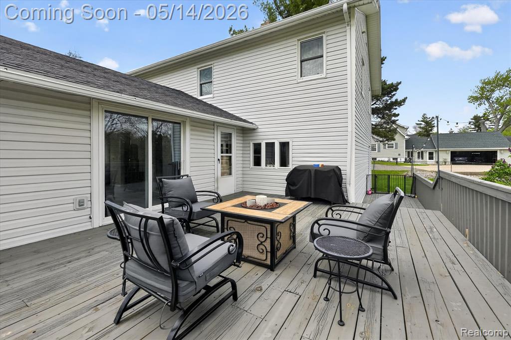 12409 Fenton Road Fenton, MI 48430 - Photo 33 of 61