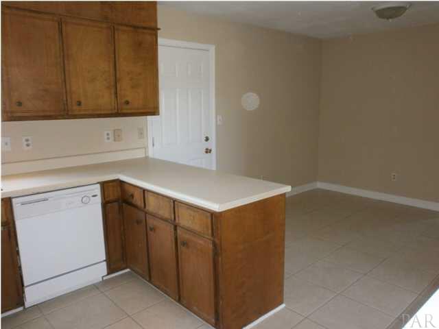 1820 Williams Ditch Road Cantonment, FL 32533 - Photo 6 of 17 Gallery Image 6