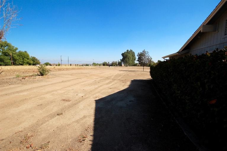 16138 Anaconda Road Madera, CA 93636 - Photo 29 of 40 Gallery Image 29