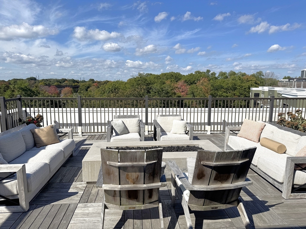 1 Revolution Way, Unit 307 Canton, MA 02021 - Photo 18 of 31