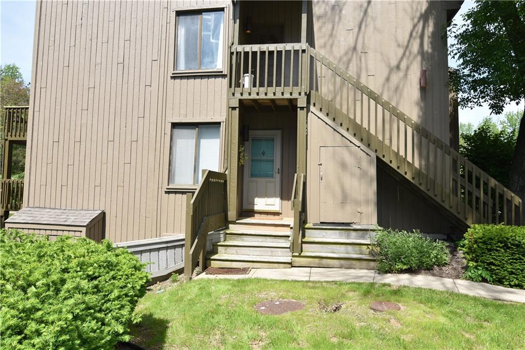 78 Lookout Ridge Drive, Unit W3 Columbus, IN 47201 - Photo 2 of 20 Gallery Image 2