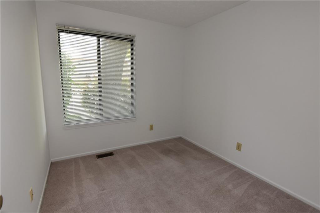 78 Lookout Ridge Drive, Unit W3 Columbus, IN 47201 - Photo 13 of 20 Gallery Image 13