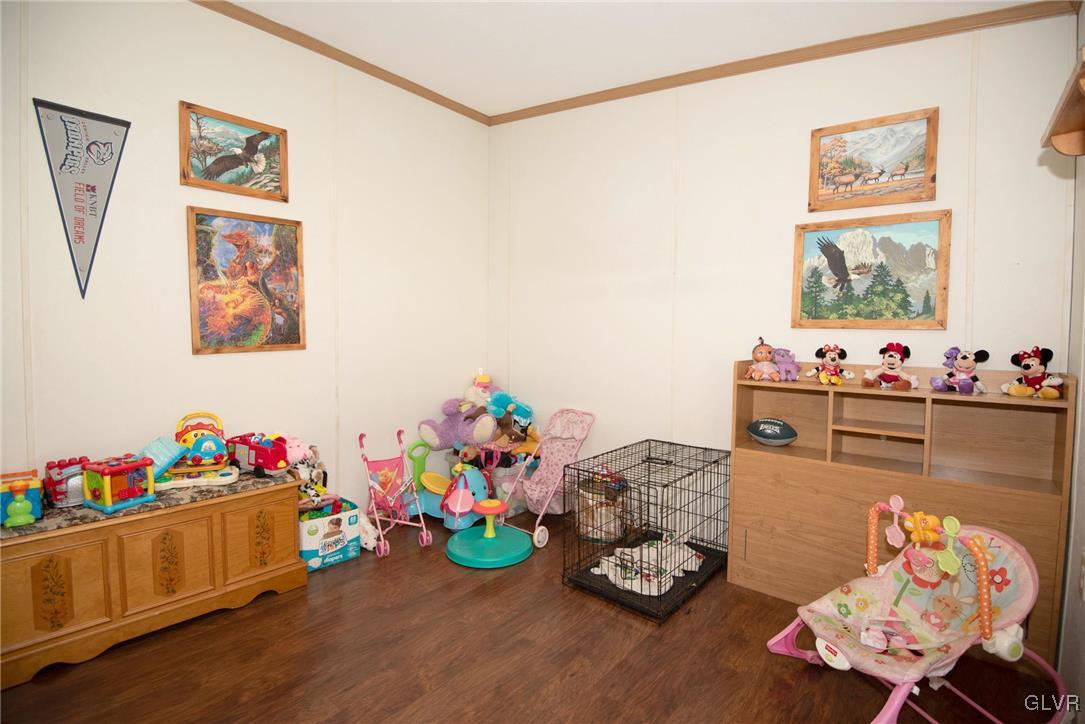 9222 North Loop Road Slatington, PA 18080 - Photo 23 of 27 Gallery Image 23