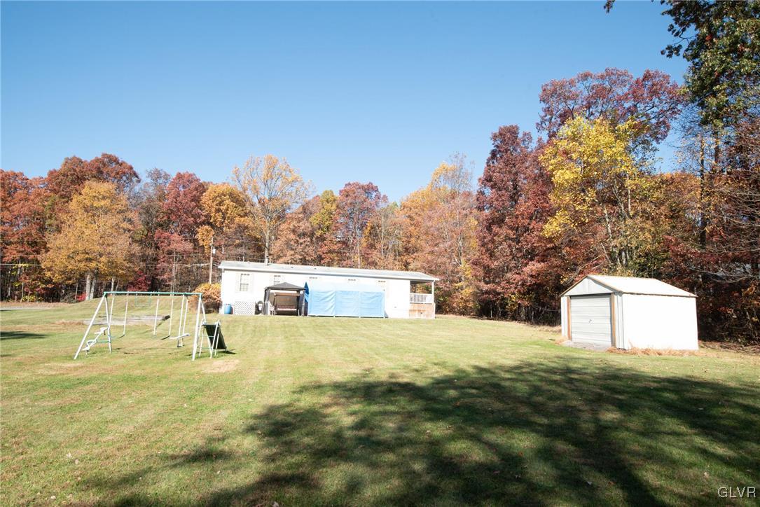 9222 North Loop Road Slatington, PA 18080 - Photo 4 of 27 Gallery Image 4