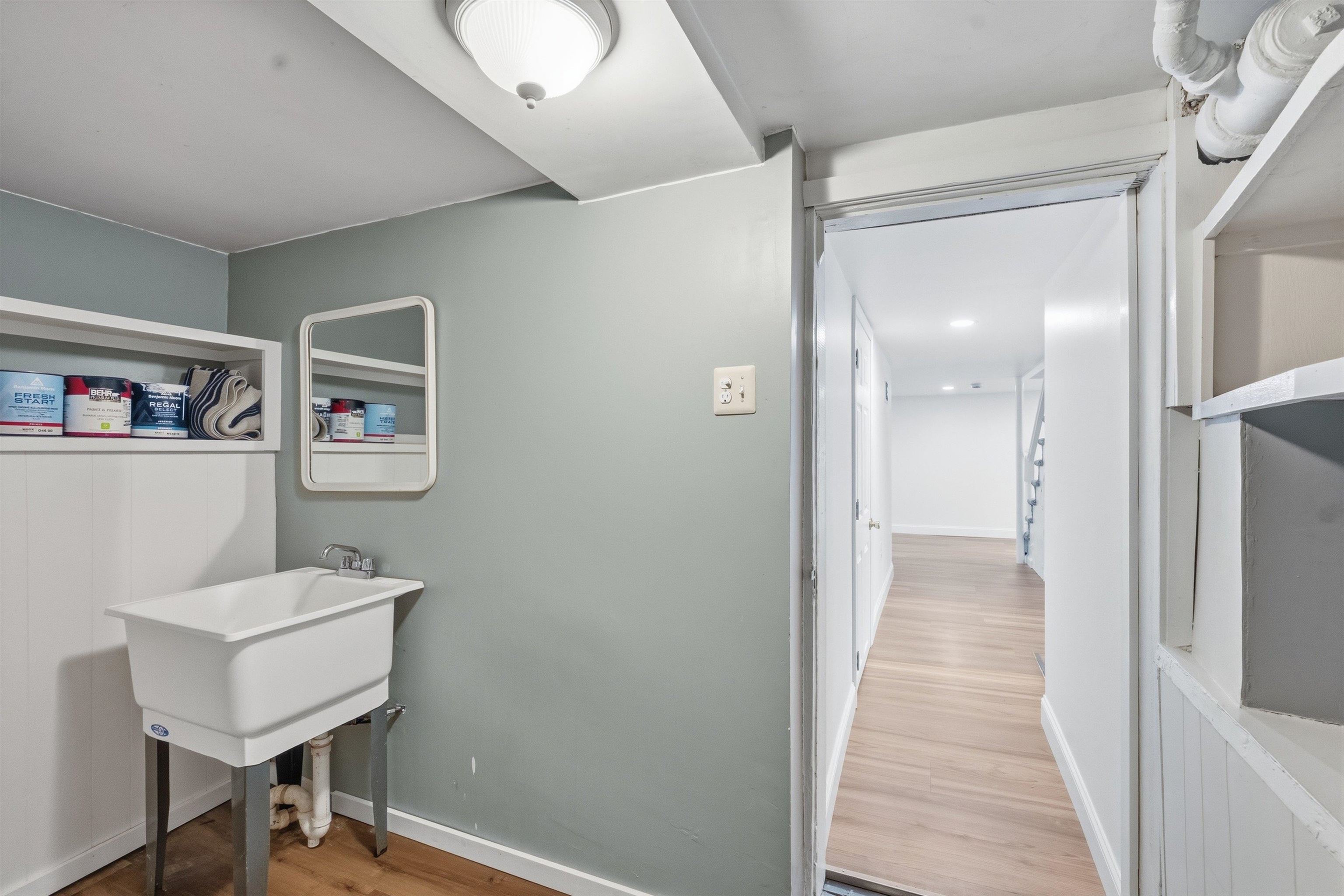 198 Linden Street Manchester, NH 03104 - Photo 49 of 60