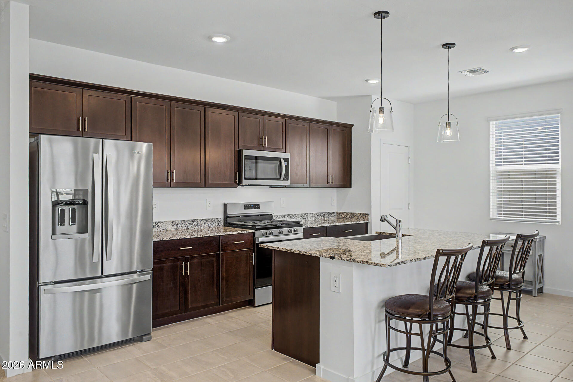 17668 West Madison Street Goodyear, AZ 85338 - Photo 11 of 28 16-Madison