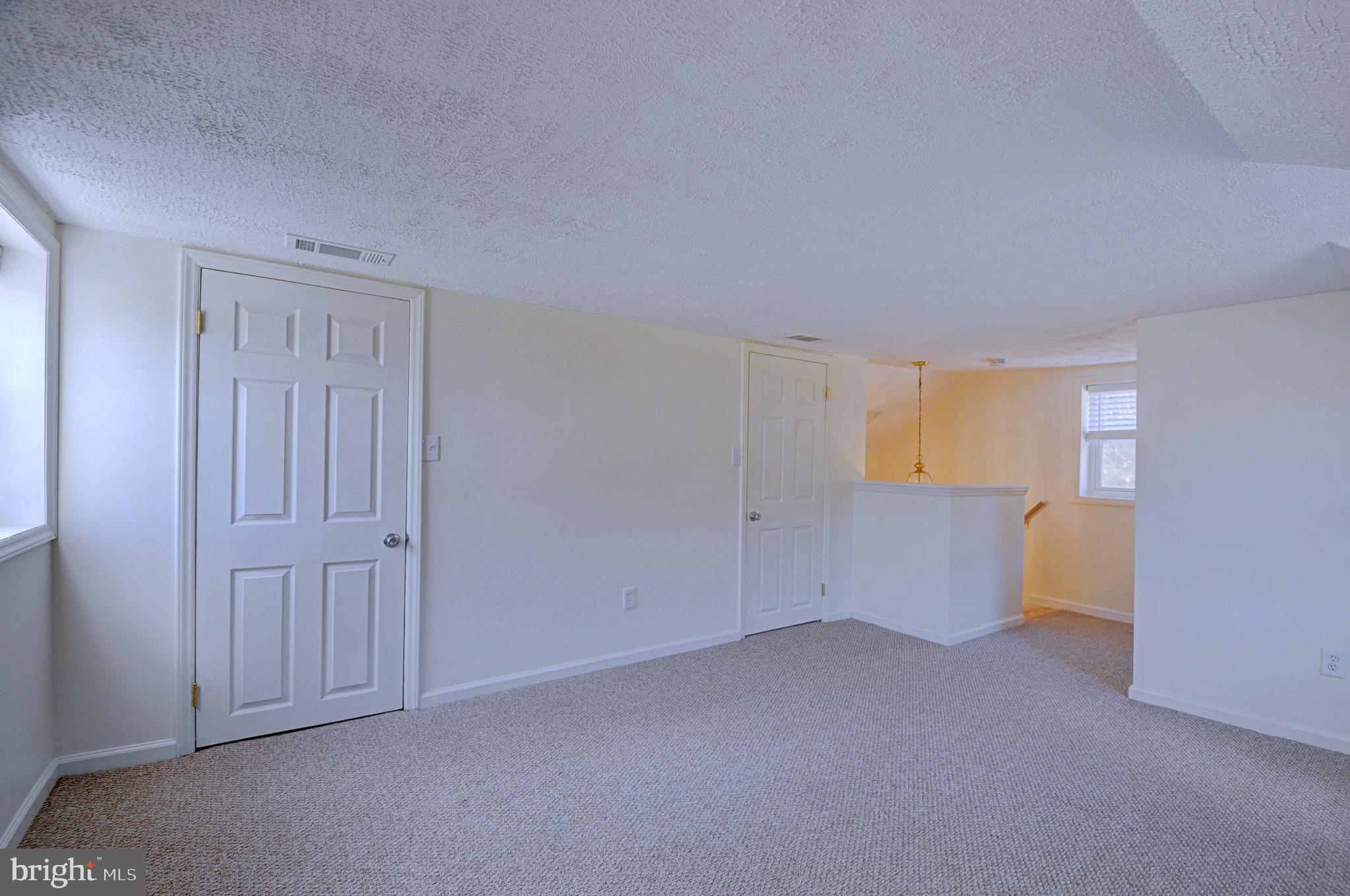 211 Ranger Court Winchester, VA 22602 - Photo 29 of 73 2nd Upstairs bedroom