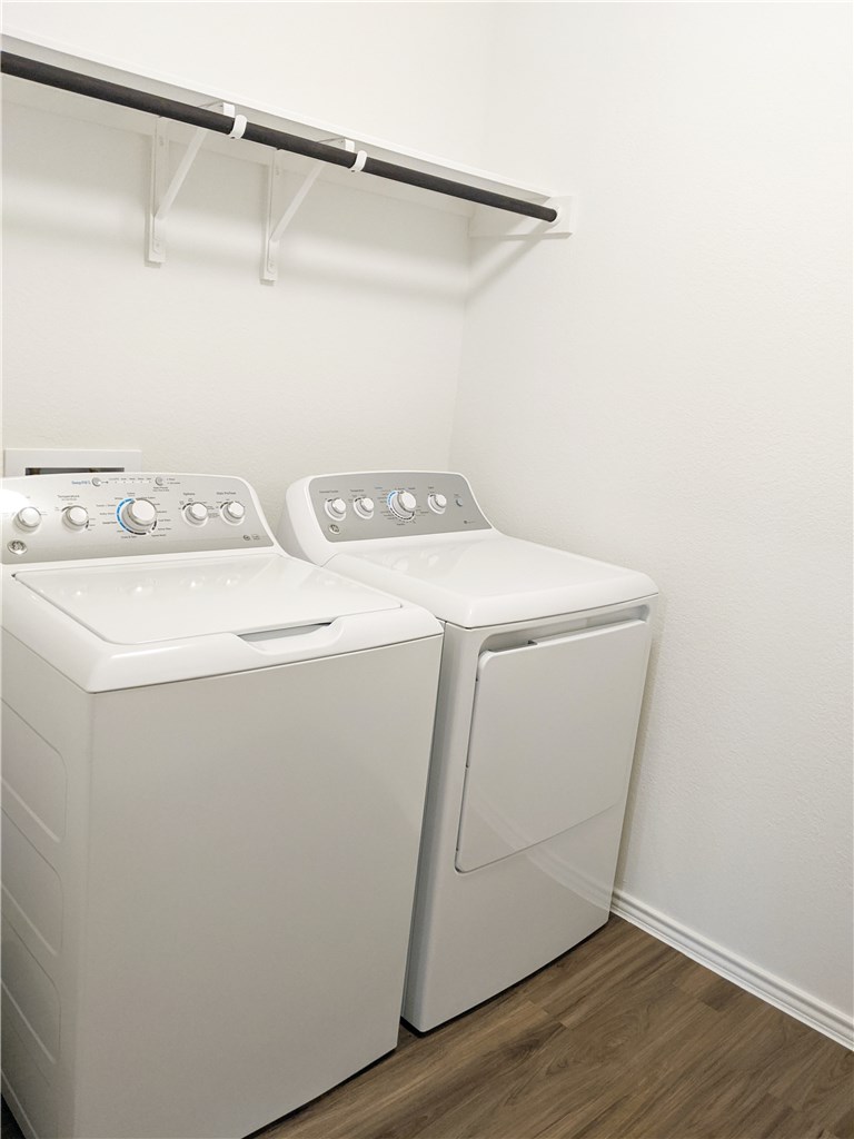 3493 Pauling Loop Round Rock, TX 78665 - Photo 17 of 19 a utility room with dryer and washer