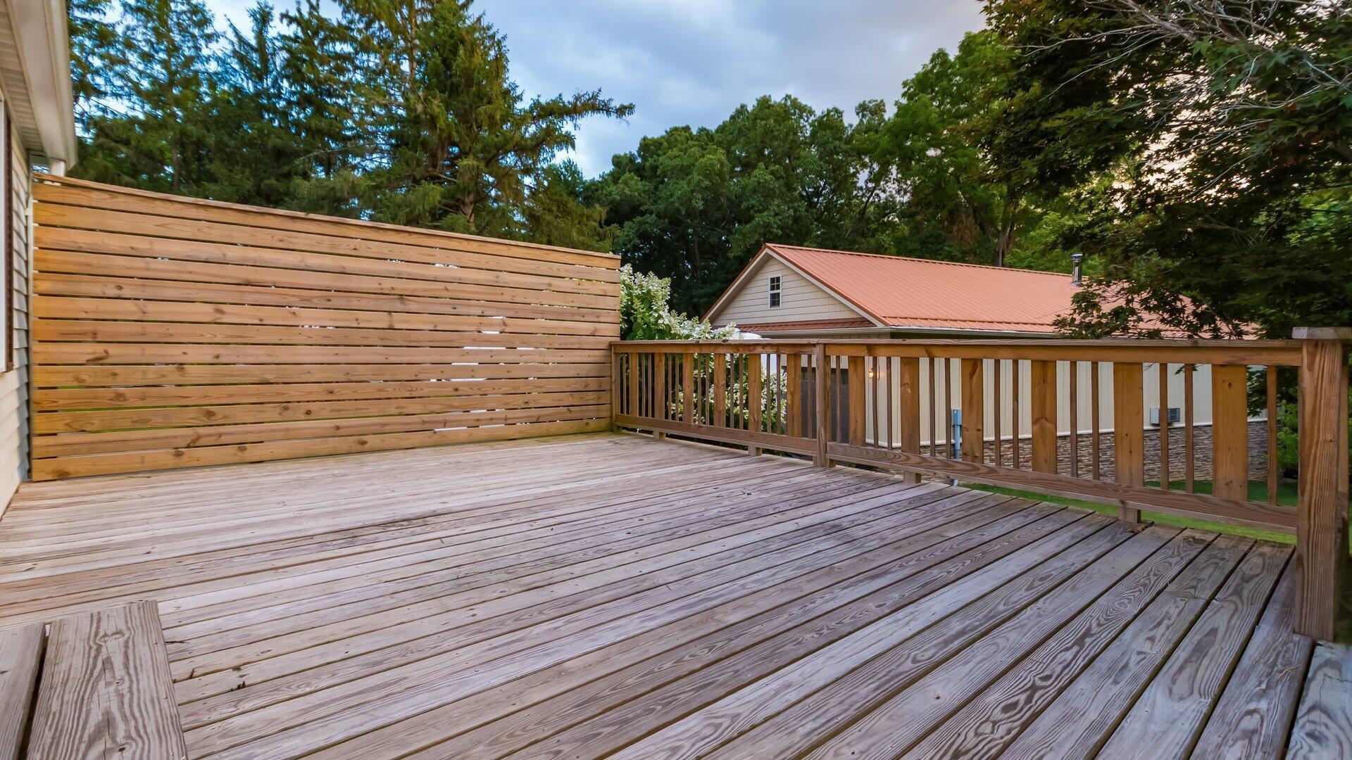 3229 Nolan Road Zanesville, OH 43701 - Photo 49 of 53 3229 Nolan-new back deck 3