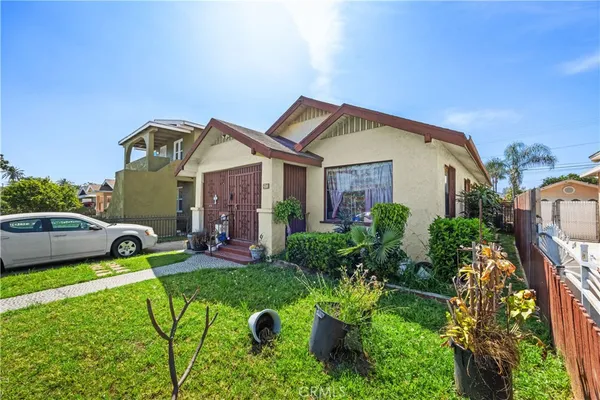 $675,000 | 2173 Olive Avenue, Long Beach, CA 90806