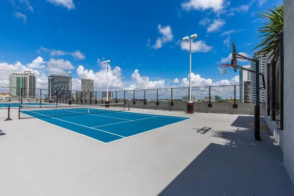 $11,000 | 3131 Northeast 7th Avenue, Unit 1406, Miami, FL 33137