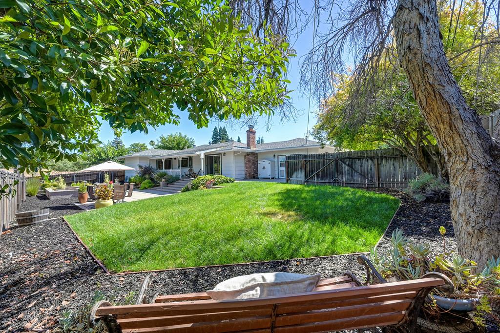 8440 Ranchita Way Fair Oaks, CA 95628 - Photo 43 of 55