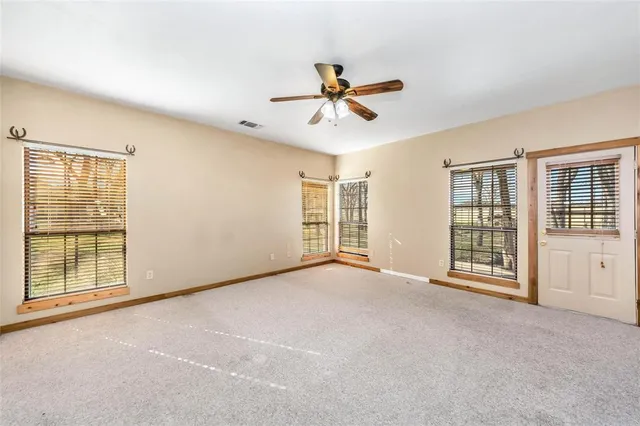 $765,000 | 131 County Road 4680, Boyd, TX 76023