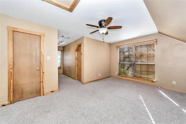 $765,000 | 131 County Road 4680, Boyd, TX 76023