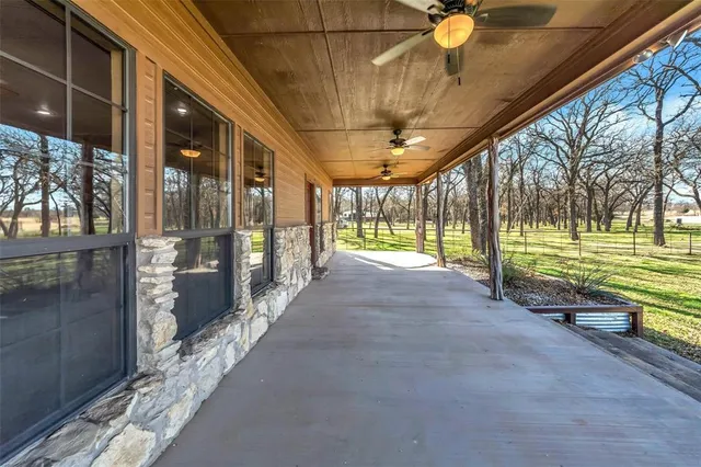 $765,000 | 131 County Road 4680, Boyd, TX 76023