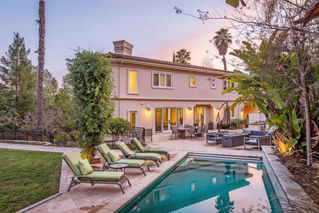 $7,900,000 | 393 Atherton Avenue, Atherton, CA 94027