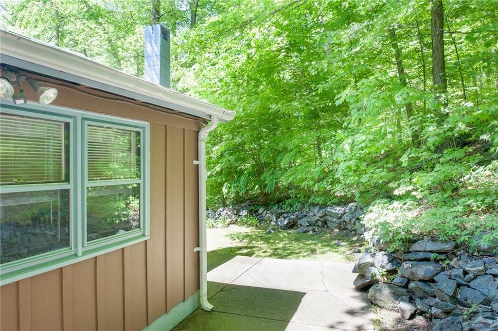 35 Stanley Road Cumberland, RI 02864 - Photo 21 of 23