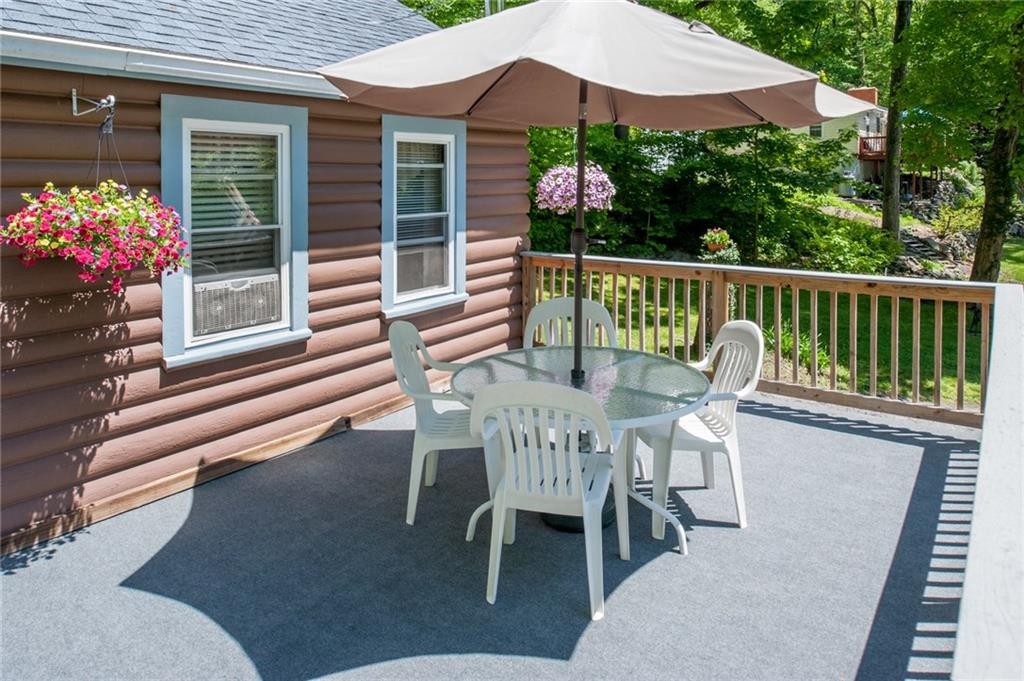 35 Stanley Road Cumberland, RI 02864 - Photo 5 of 23