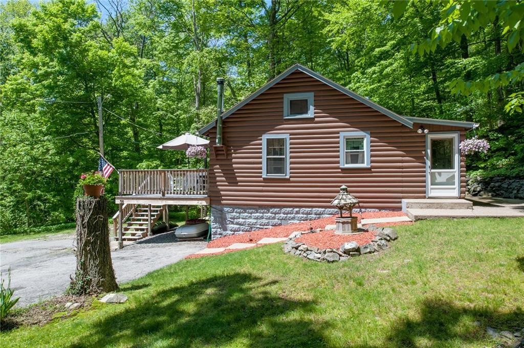 35 Stanley Road Cumberland, RI 02864 - Photo 9 of 23