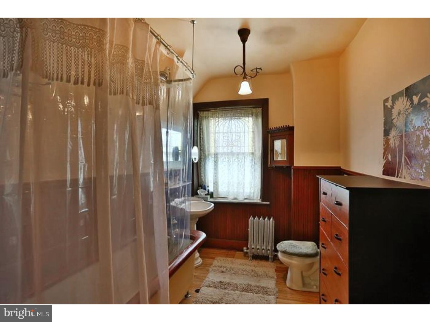 232 Pelham Road Philadelphia, PA 19119 - Photo 17 of 24