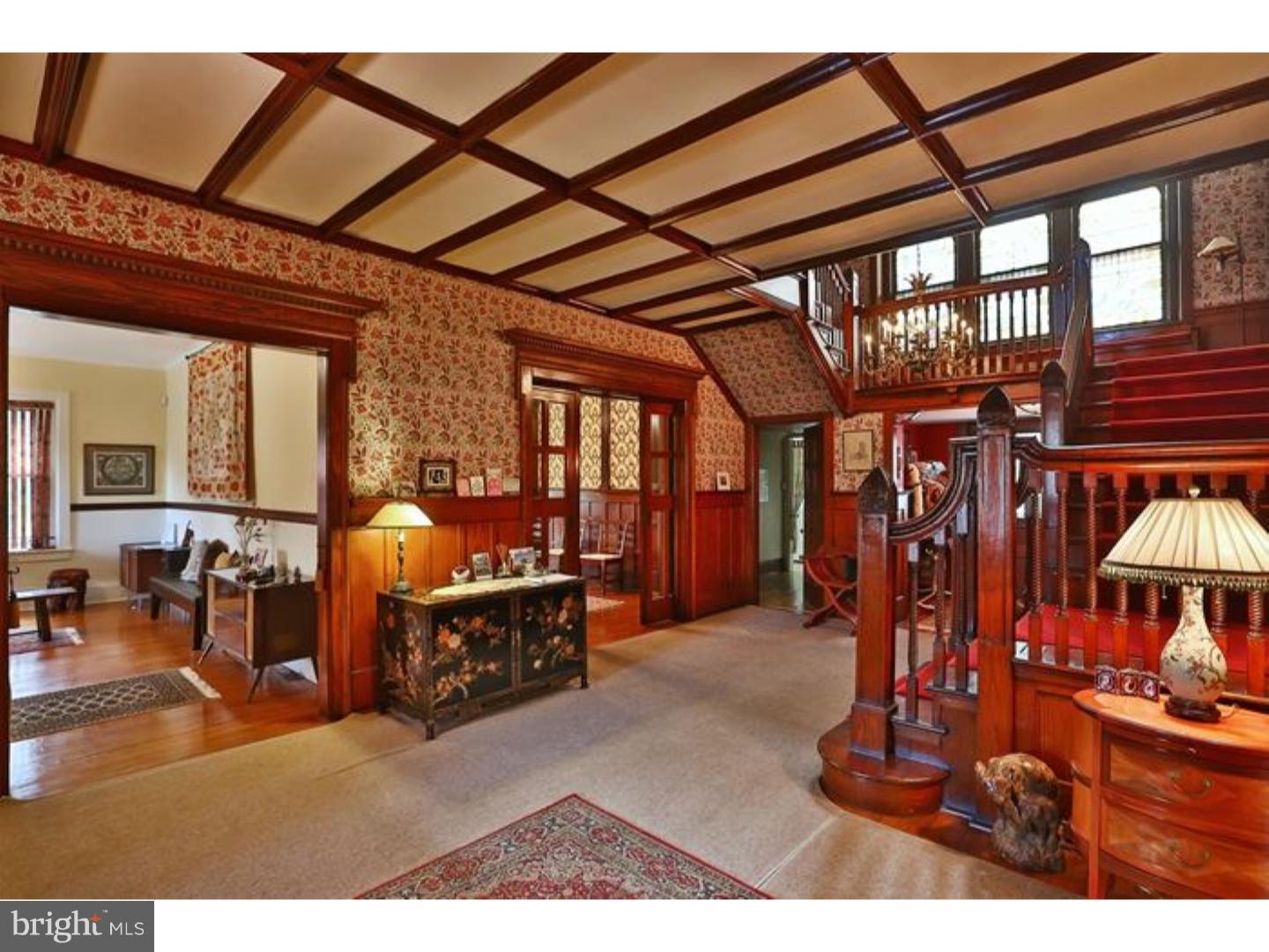 232 Pelham Road Philadelphia, PA 19119 - Photo 3 of 24