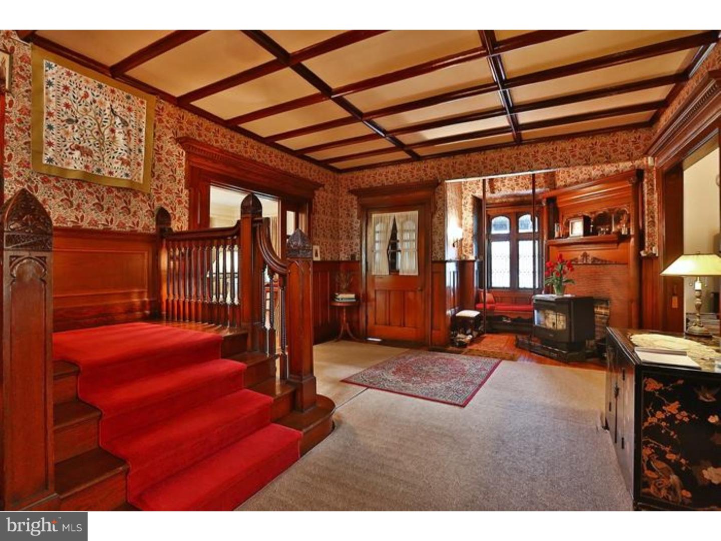 232 Pelham Road Philadelphia, PA 19119 - Photo 4 of 24