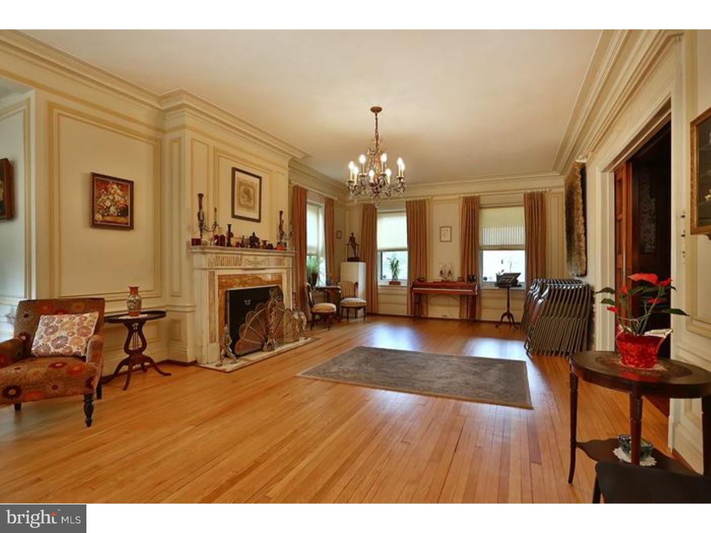 232 Pelham Road Philadelphia, PA 19119 - Photo 7 of 24