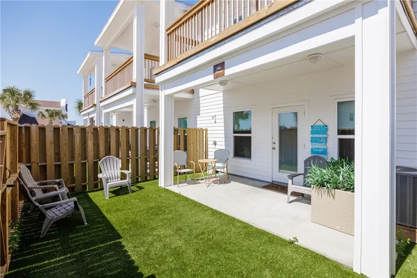 $379,900 | 15009 Boca Grandi Drive, Corpus Christi, TX 78418