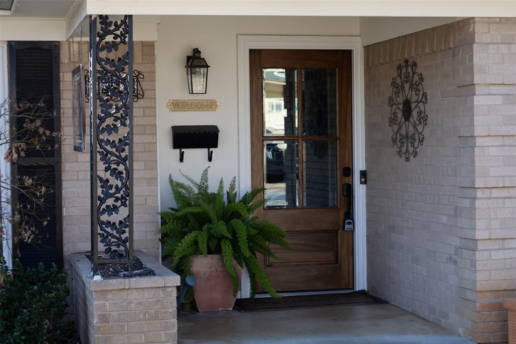 3313 South Cameron Avenue Tyler, TX 75701 - Photo 2 of 40