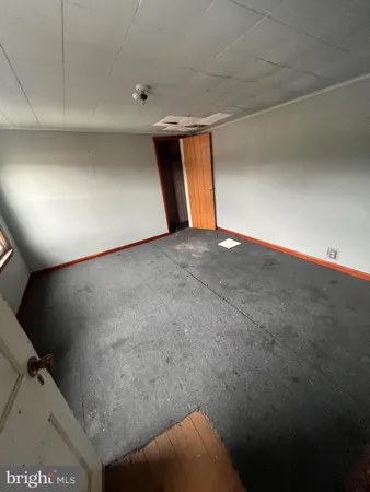 $99,500 | 333 North Vine Street, Mount Carmel, PA 17851