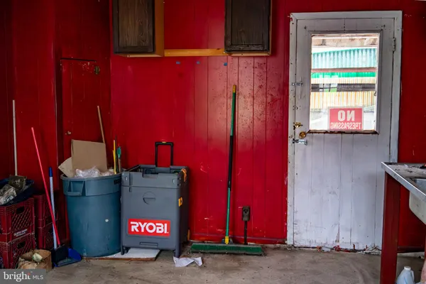 $99,500 | 333 North Vine Street, Mount Carmel, PA 17851