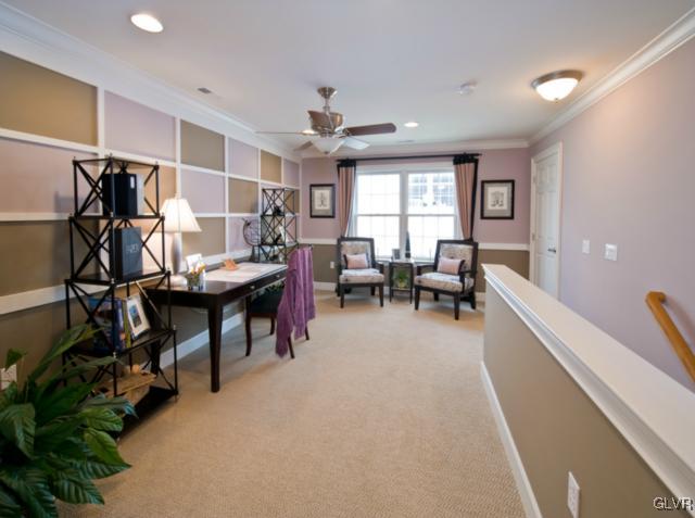 2615 Pioneer Road Bethlehem, PA 18017 - Photo 10 of 14 Gallery Image 10