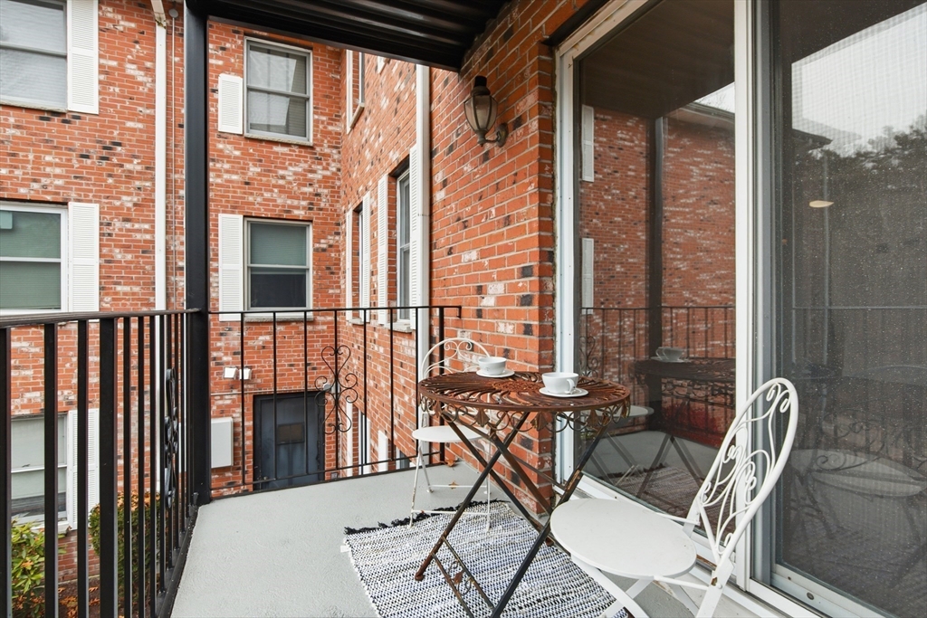 356 Neponset Street, Unit E Canton, MA 02021 - Photo 9 of 22