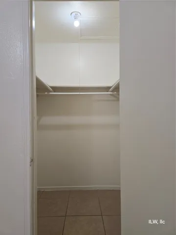 $875 | 830 Victoria Drive, Unit A, Houston, TX 77022