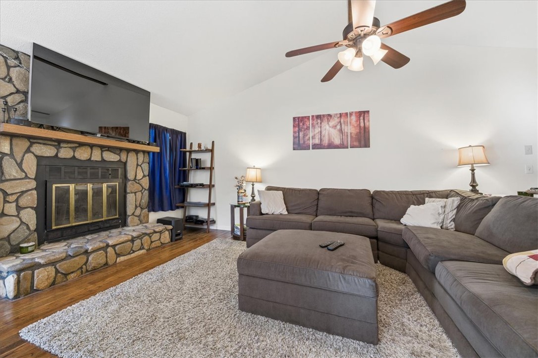 48 Commodore Drive Salem, SC 29676 - Photo 7 of 42