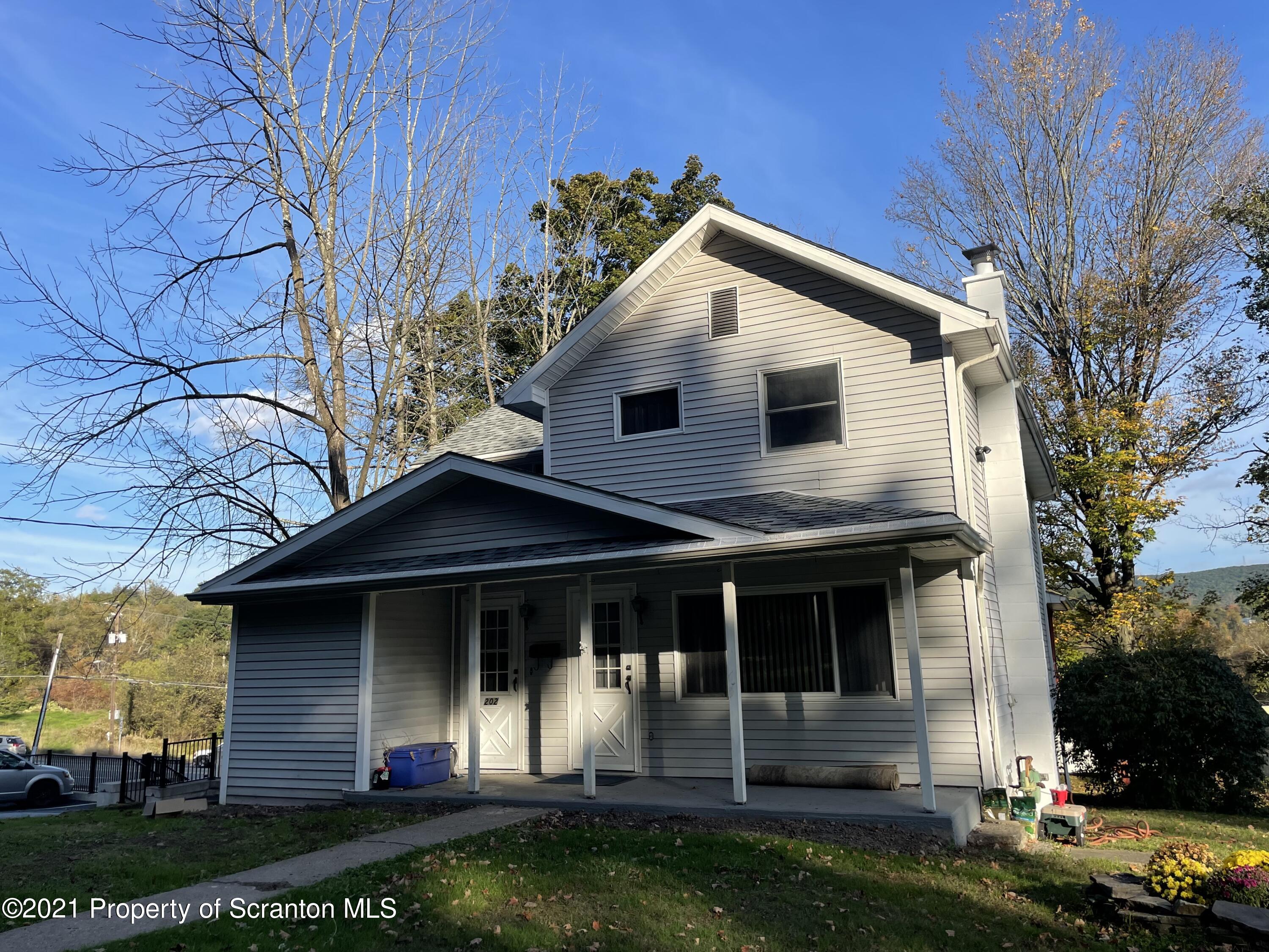 202 Knapp Road Clarks Summit, PA 18411 - Photo 1 of 24 Front