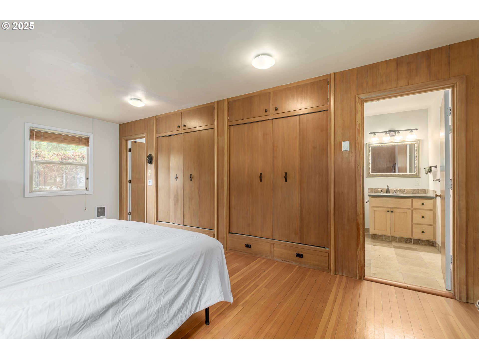 4451 Dillard Road Eugene, OR 97405 - Photo 15 of 48 Gallery Image 15