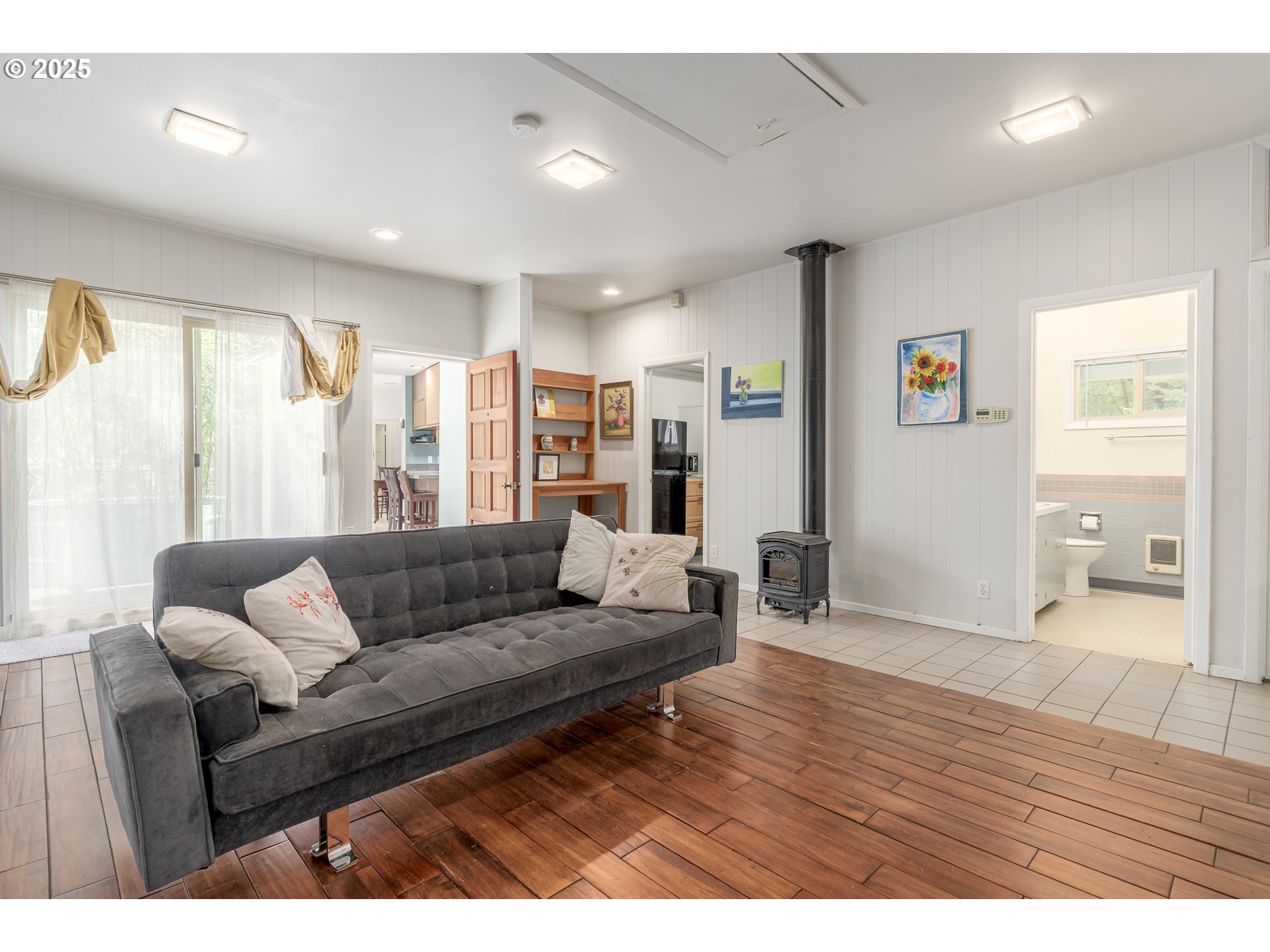 4451 Dillard Road Eugene, OR 97405 - Photo 19 of 48 Gallery Image 19